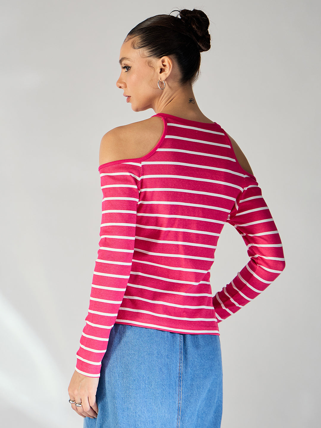Shoulder Cutout Ribbed Top