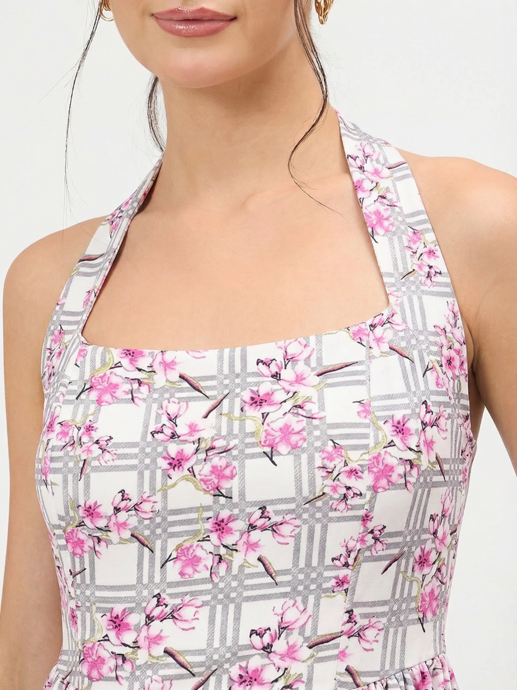 Stretchable Halter Neck Maxi Dress