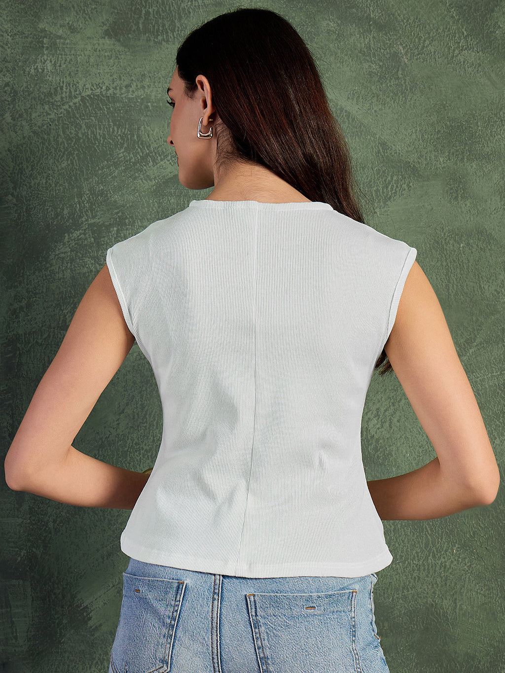 Stretchable Ribbed V-Neck Waistcoat