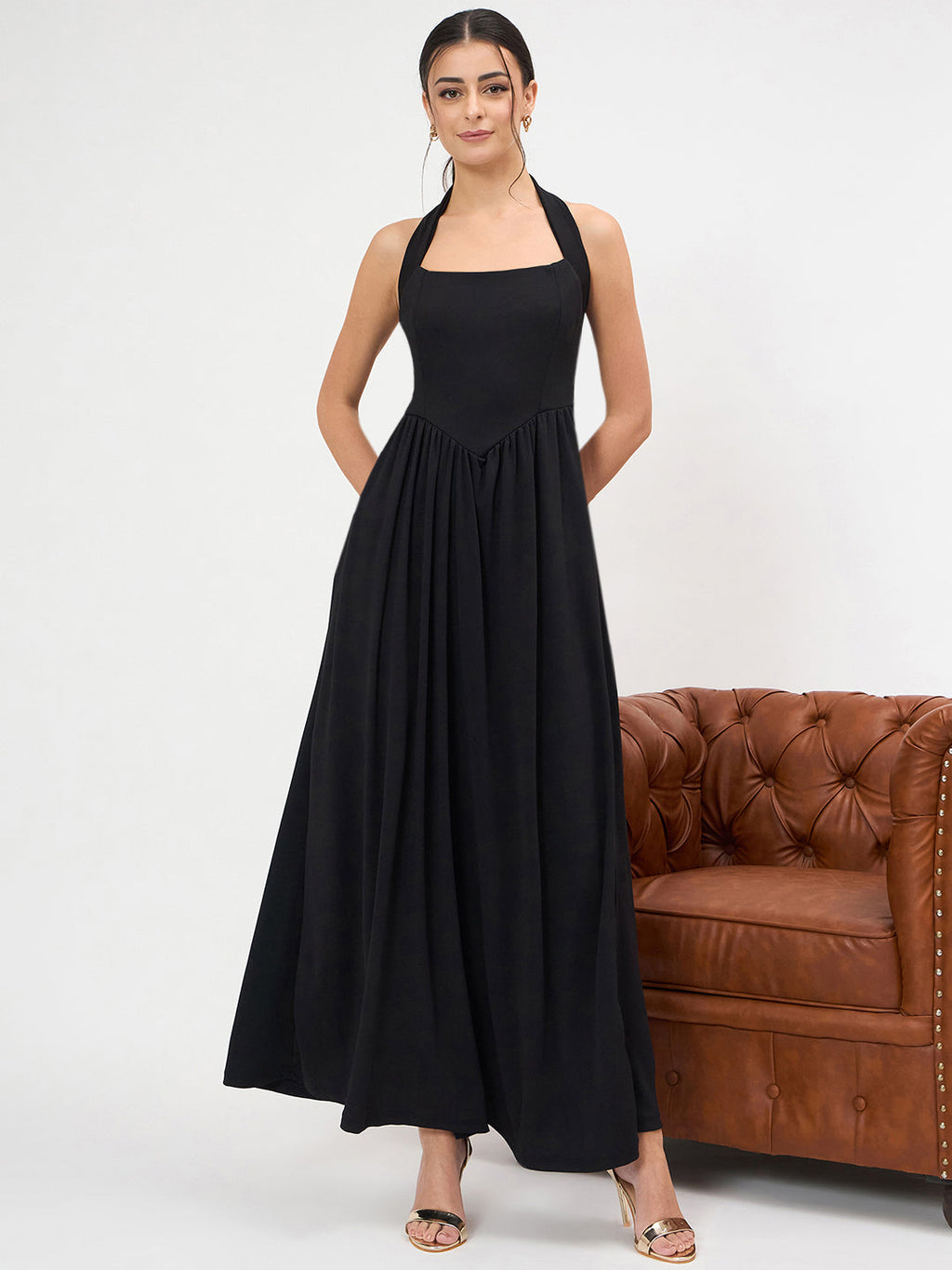 Stretchable Halter Neck Maxi Dress