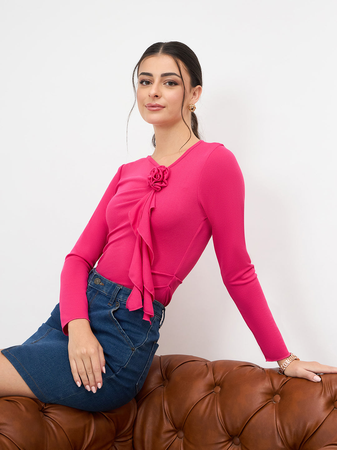 Stretchable Rosette Ruffled Top