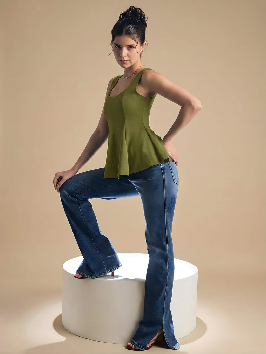 Stretchable Ribbed Peplum Top